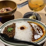 神楽坂焼肉 Kintan - カレー　キーマとバターチキン