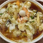 Beni Kujiyaku - うま煮の具材は、キャベツ、人参、玉ねぎ、筍、海老、豚肉、うずらの玉子、ヤングコーン、ネギ、キクラゲなど