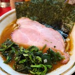 Iekei Kansai Oudou Ie Chokkei Gadouya - ラーメン(本店仕様:麺フトゥ味フトゥ油フトゥ)♪