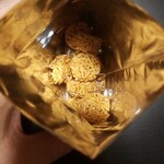 キッチン ブルー グローブ - 中身は丸でした、これは食べやすい！