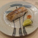 日本橋蛎殻町 すぎた - あかむつの塩焼き
