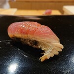 日本橋蛎殻町 すぎた - 鰹 皮は軽く藁焼きで