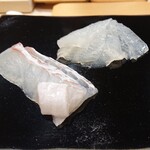 日本橋蛎殻町 すぎた - 手前 ひらめ、エンガワ　奥 カワハギ