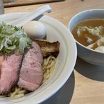 小さな野はらの木の下で - 