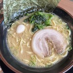 Mugen'Ya - 定番家系ラーメン