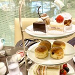 フォートナム・アンド・メイソン・ティーショップ 日本橋三越店 - 3段のセット