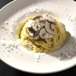 Specialty Pasta [Truffle cream pasta with mushrooms from Tokachi]
