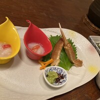かに道楽 千葉駅前店 - かに刺身（ズワイガニ二種盛）