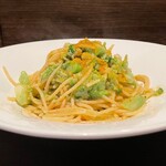 オステリア オルト - ブロッコリーとカラスミのスパゲッティ