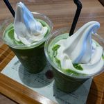 Nana’s green tea - 抹茶ソフトクリームラテ(2013/10/13撮影)