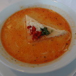 エル・チャラン - ミルクベースのペルー伝統のヌードル入りのスープ（ソパ・アラ・クリオジャ）