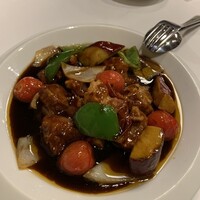 個室中華 頤和園 溜池山王店 - 