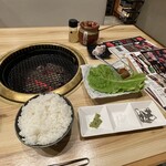 Yakiniku Tsunagu Famu - 