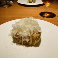 両忘 - 三豊茄子のフリット パルメザンチーズ