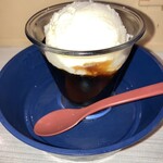 はま寿司 - フォロワーさんおすすめだけあって　　　　　　　　　　コーヒーゼリーのほろ苦さと　アイスの甘さが　　　　　　ベストマッチ　めっちゃ美味しかった　