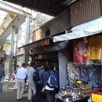 店。　喫煙者が多い。　問題じゃない？ｗ