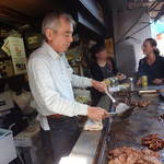 そこのご婦人、朝から、ビール何本空けてんの？　タバコ、吸いすぎでっせ。ｗ