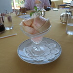 サンパーラー - ピーチパフェ