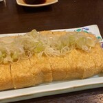 食楽庵 鼎 - 厚揚げ　現地では　栃尾の油揚げとの事　生姜醤油で美味しい