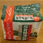 ディオ - 豚骨醤油ラーメン 5食パック (税抜)184円 (2023.09.22)