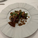 ラ・トゥーエル - ❽フランスラカン産鳩の炭火焼き、芋、セップ茸。