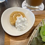 ポンポンカフェ - 