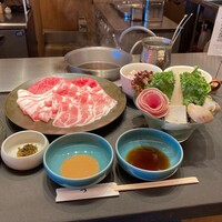 しゃぶしゃぶつかだ 渋谷スクランブルスクエア - 