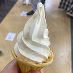 蒜山高原サービスエリア(下り線) フードコート - バニラソフト