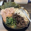 王道家直系 家系ラーメン がく