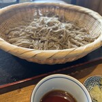 手打ち蕎麦処 嵯峨 - 3合　2人でちょうどいい量でした！