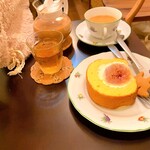 森のらくだ - いちじくのロールケーキ