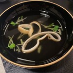 醐山料理 雨月茶屋 - おすまし