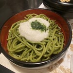 醐山料理 雨月茶屋 - 茶そば