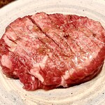 焼肉ホルモン人生大ちゃん - 厚切りタン