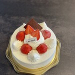 Patisserie A ma facon - デコレーションケーキ４号〜6号（フルーツは季節ごとに変更あり）　