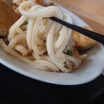 うつ輪 - 水ナスと舞茸のぶっかけうどん