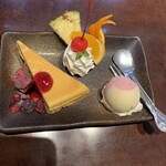 旬菜茶房みかわ - 日替わりデザートのベイクドチーズケーキ