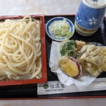 信濃屋 - 天盛りうどん　850円