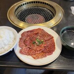 焼肉・海鮮 山水苑 - 