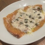 Italian Kitchen VANSAN 鷺沼店 - サーモンとチーズのカルパッチョ