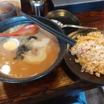 Kurume ramen manten - 