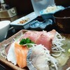 Ajidokoro Nagashima - 刺身盛り合わせ定食(￥580)。御飯の量にも目が行く笑