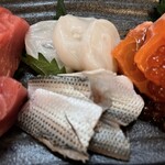 わ楽 - 上：生タコ　下：小肌の酢じめ