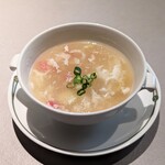 中国飯店 富麗華 - すり流し冬瓜と彩り野菜のスープ
