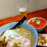 Yaki Miso Ramen Yadoya - グラスビール 400円、味玉味噌 1100円、限定飯 600円