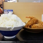 Tonkatsu Katsuya - ご飯大盛り。