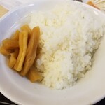 とんかつ かつや - 大盛りご飯に対処すべく。