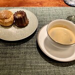 蒼 - 自家製シュークリームとカヌレ 珈琲