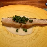 蒼 - 桜ますの藁焼き 米と中国甘酒のソース 花山椒