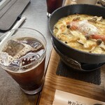 神戸元町ドリア - 熱々なので冷たいコーヒーがあって良かった〜